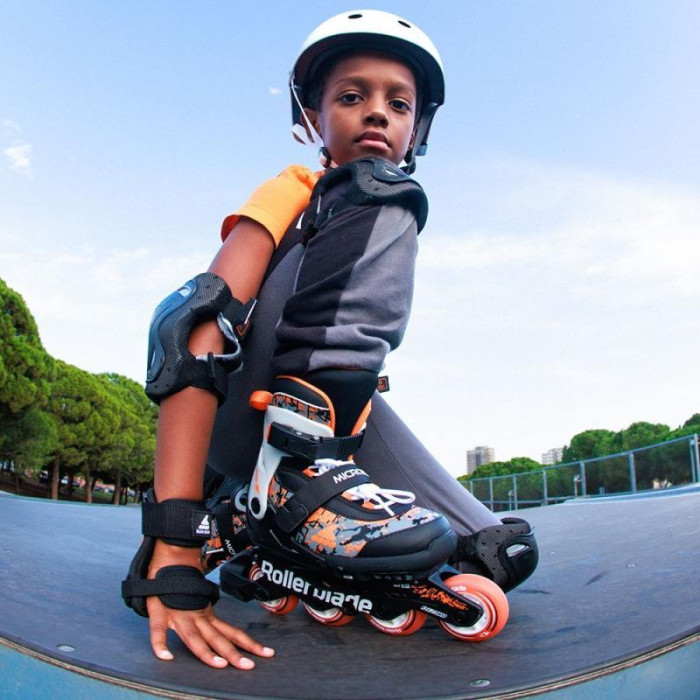 Розсувні дитячі ролики Rollerblade Microblade SL розмір 28-32 чорно-жовтогарячі